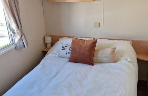 Chapel Saint Leonards Apartment | Meadow View Golden Palm Resort