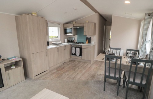 Morpeth Cottage | MEADOW VIEW, pet friendly, with a garden in West Thirston/Felton