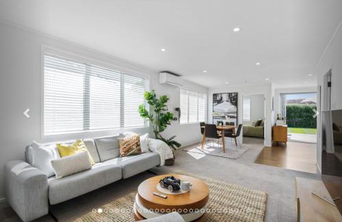 Auckland House | Meadowbank Tranquil Nest