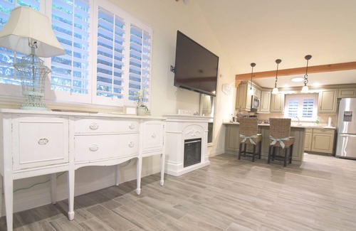 Temecula Cottage | Meadowlark Cottage- your peaceful, romantic experience in Temecula Wine Country