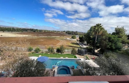 Temecula Apartment | Meadowview Suite