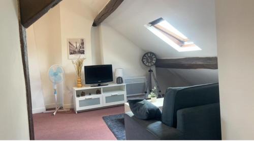 Meaux Apartment | MEAUX Centre Henri IV Vue CATHEDRALE Exeptionnelle