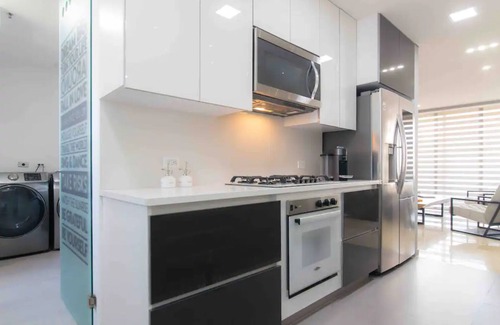 Los Naranjos Apartment | MEDELLIN! Dream Apt. with the best views. right next to Amsterdam Plaza!