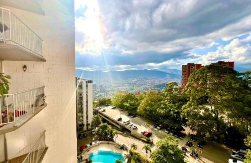 Buenos Aires Apartment | Medellin parque lleras poblado palmas