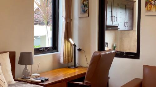 Mendoyo Apartment | Medewi Manor