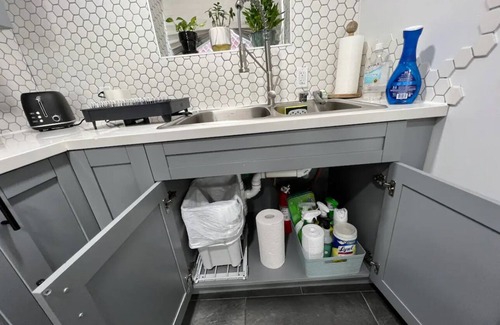 Westerleigh Apartment | Medical Residents no cleaning fee Private Entrance Full Brand New Apartment