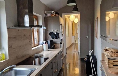 Saint-Bauld Cottage | Medieval castle with private pool and garden, pets allowed