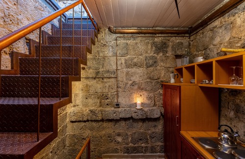 San Gimignano City Centre Apartment | Medieval tower experience with private rooftop, San Gimignano