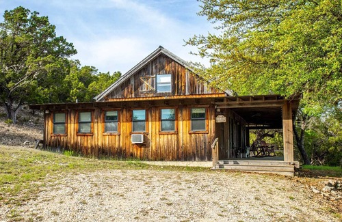 Medina House | Medina Mountain Retreat