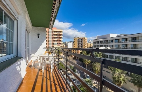 Marbella Seafront Promenade Apartment | Mediterráneo 6-9: Charming Beachfront Studio with Stunning Sea Views.