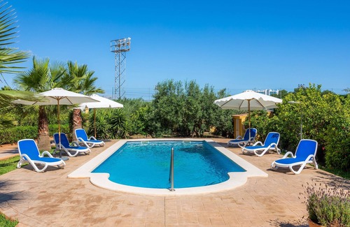 Can Picafort Ski Chalet | Mediterranean Chalet S'Oratge with Pool, Garden, Wi-Fi & Terrace