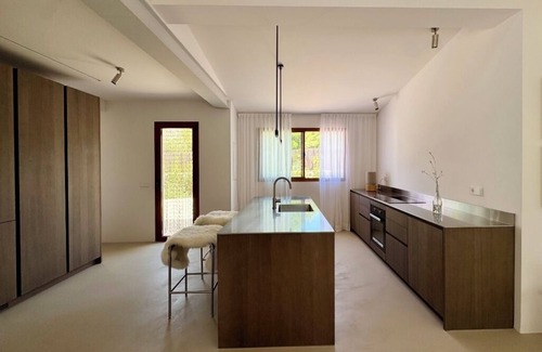 Pollensa Villa | Mediterranean Villa in Puerto de Pollensa. Walking distance pinewalk Heated Pool