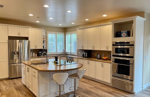San Marcos House | Mediterranean Villa on Large Acreage