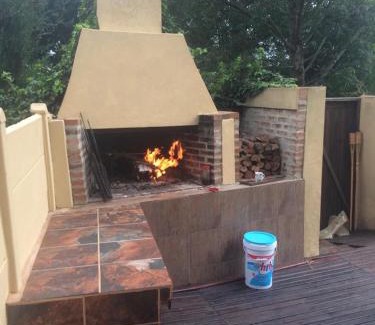 Riviersonderend Bed & Breakfast | Meerkatjie