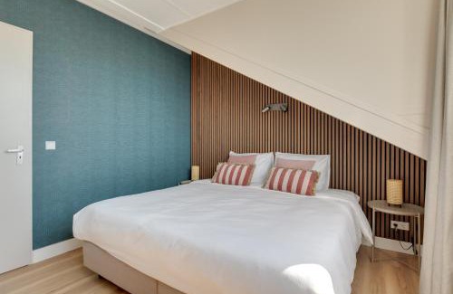 Municipality of Uitgeest Apartment | Meerzicht 57 - 3 bedroom appt with sunny terrace