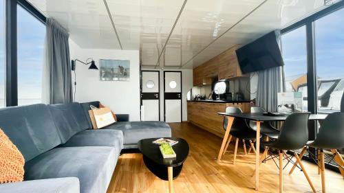 Municipality of Uitgeest House | Meerzicht by Droomvilla