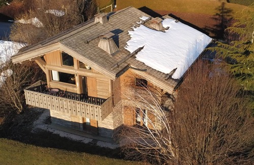 Demi-Quartier Ski Chalet | MEGEVE Traditional wooden chalet in the heart of the mountains - 8 peoplenn
