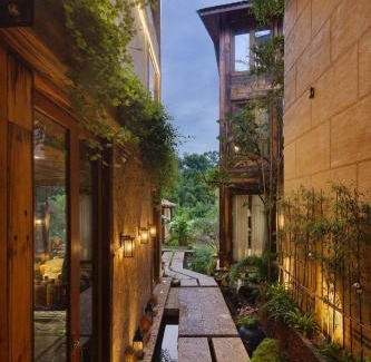 Jinjiang Hotel | Meilanmeilv Forest Luxe Inn