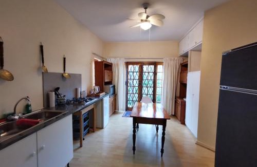 Pretoria Apartment | Meintjieskop Self-Catering Accommodation