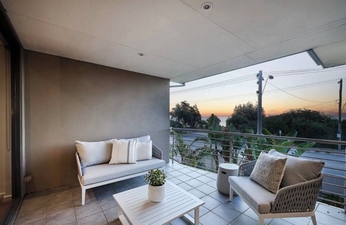 Black Rock House | Melbourne Beachfront Family Home with panoramic view