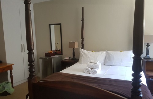 Melkbosstrand House | Melkbosch Guesthouse