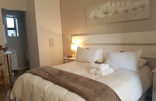 Melkbosstrand House | Melkbosch Guesthouse