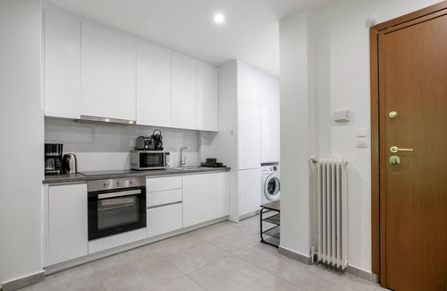 Pangrati Apartment | Mellow 2-Bedroom Apartment in Athens