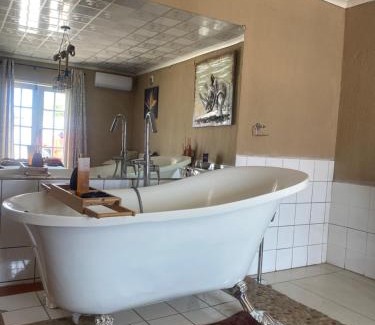 Dr JS Moroka House | Mementos Guesthouse