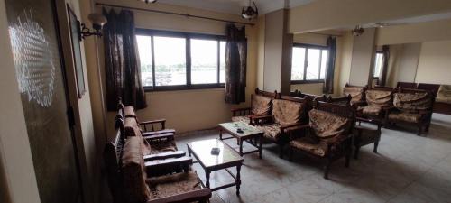 Aswan Hotel | Memnon Hotel