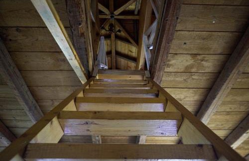 Aigialeia House | MEMORIES