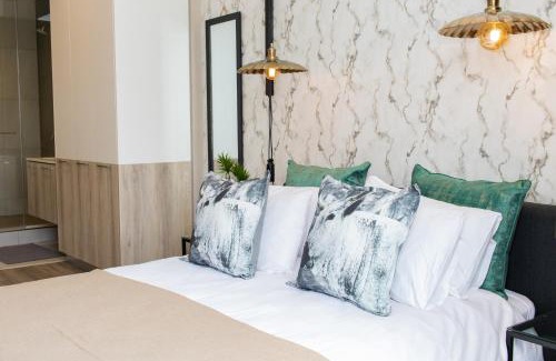 Menlyn Apartment | Menlyn Apartment - Marble Print