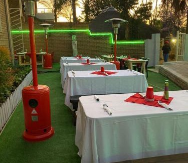 Menlyn House | Menlyn Mews Guesthouse