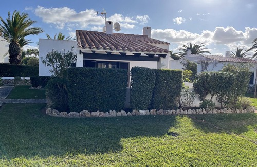 Son Xoriguer House | Menorcan house for families in front of the beach with WIFI and air conditioning