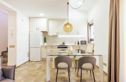 el Mercadal Apartment | Mercadal Duplex - Holiday Apartment Rental in Girona | Bravissimo