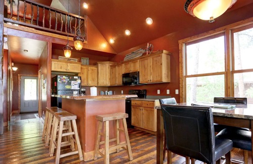 Lead Cabin | Mercantile Cabin | 4 Bed, 2 Bath