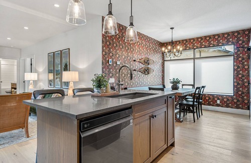 Canmore House | Mercer Clubhouse