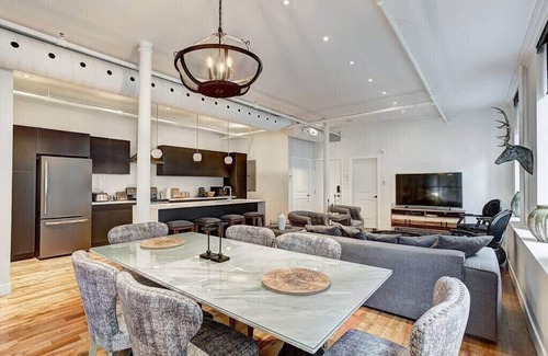 Old Montreal Apartment | Mercer|Penthouse 6Beds-3BA|12Guests|Old Mtl