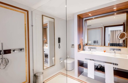 Ain Benian Hotel | Mercure Alger Palais Des Congres