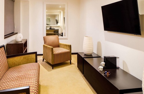 Chester Hotel | Mercure Chester Abbots Well Hotel