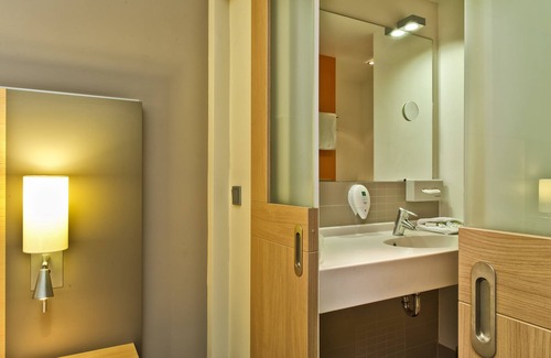 Erfttal Hotel | Mercure Hotel Düsseldorf Neuss