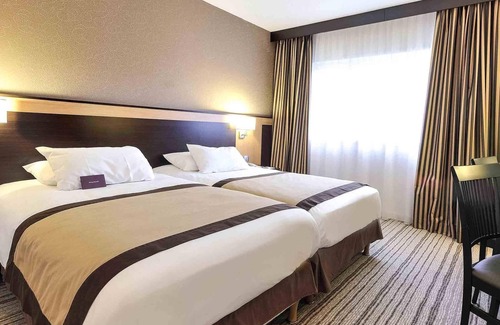 Val-de-Reuil Hotel | Mercure Rouen Val De Reuil