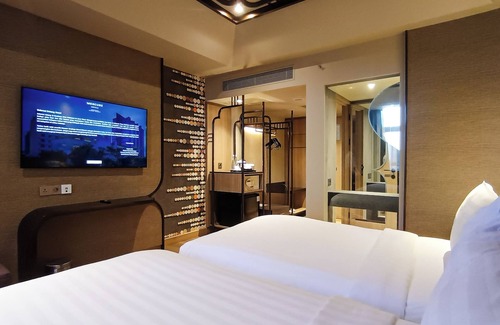 Surabaya Hotel | Mercure Surabaya Grand Miram