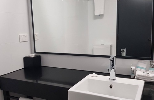 West Tamworth Hotel | Mercure Tamworth