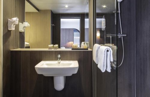 Notre-Dame Hotel | Mercure Versailles Chateau