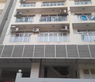 Colombo 04 Apartment | MercuryFM 111 House - 18 Retreat Road Colombo -04 -3-2