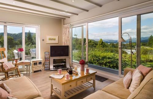 Bowness-on-Windermere House | Mere View