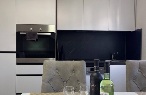 Tuttlingen Apartment | Mergim Nebihi