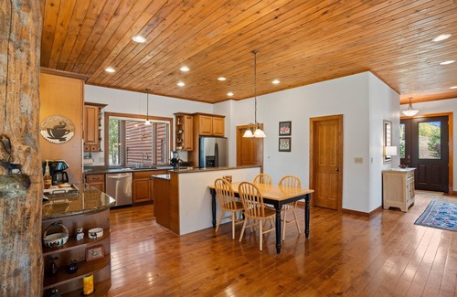 Crested Butte House | Meridian Magic-Fantastic 5BD home, Dog friendly