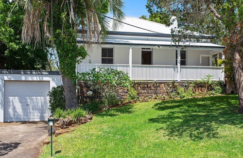 Gerringong House | Merioola Retreat - Nestled in the heart of Gerringong