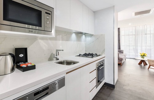 Chatswood Apartment | Meriton Suites Chatswood